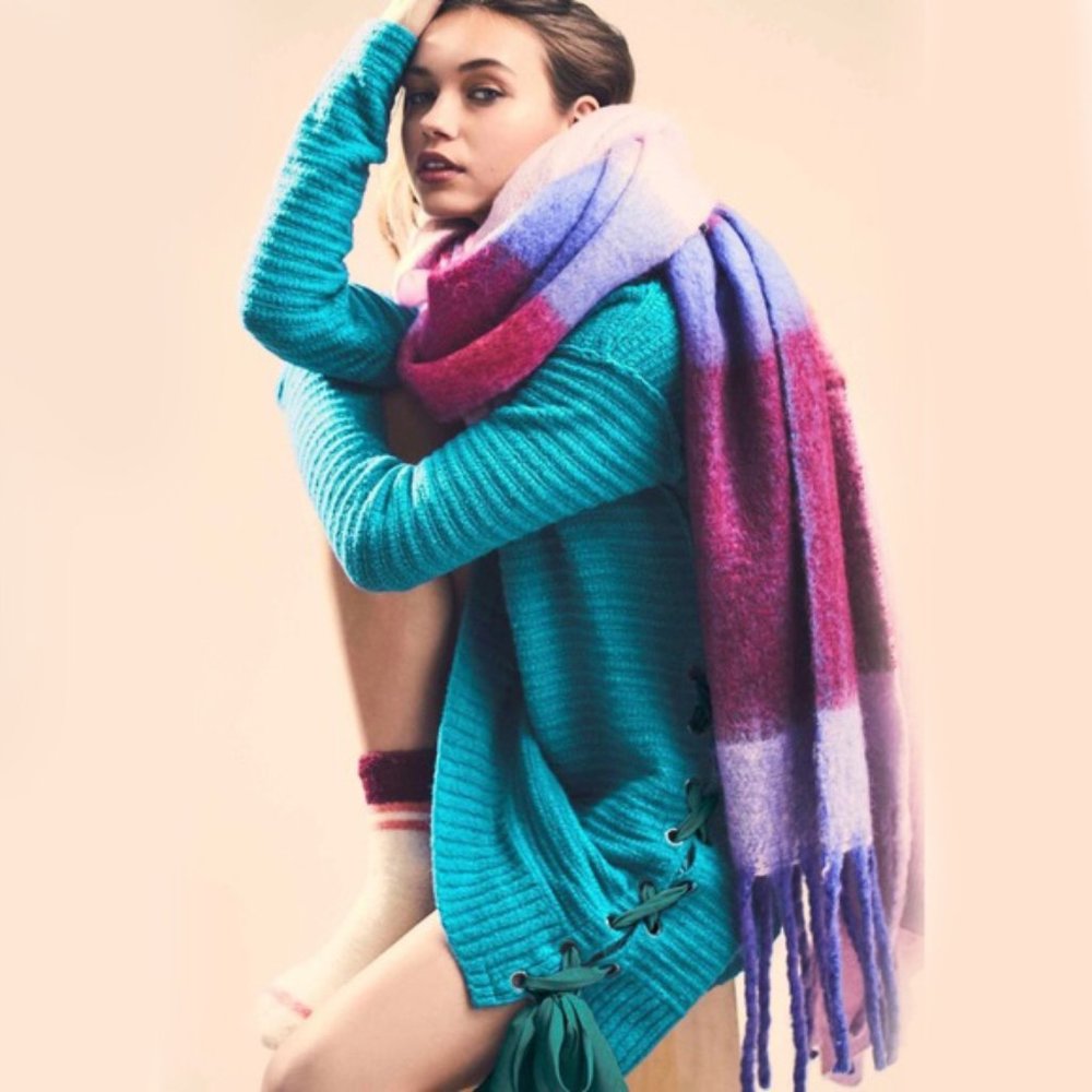 FREE PEOPLE Heart It Laces sky tunic sweater